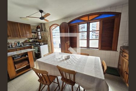 Apartamento à venda com 4 quartos, 268m² em Icaraí, Niterói