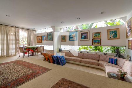 Casa à venda com 4 quartos, 690m² em Cidade Jardim, São Paulo