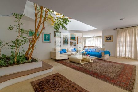 Casa à venda com 4 quartos, 690m² em Cidade Jardim, São Paulo