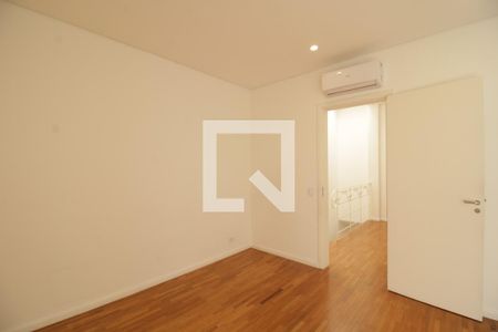 Quarto Suíte de casa de condomínio para alugar com 3 quartos, 120m² em Perdizes, São Paulo