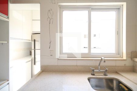 Cozinha de apartamento à venda com 3 quartos, 168m² em Santa Maria, São Caetano do Sul