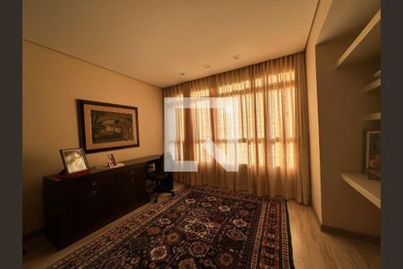 Apartamento à venda com 4 quartos, 320m² em Lourdes, Belo Horizonte