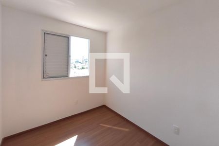 Quarto 1 de apartamento para alugar com 2 quartos, 45m² em Vila Satúrnia, Campinas