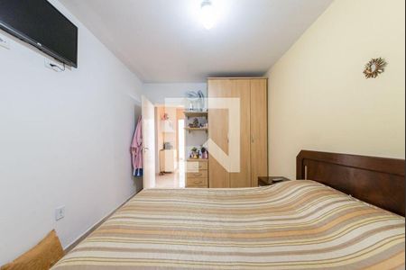 Casa à venda com 2 quartos, 157m² em Jardim das Maravilhas, Santo André
