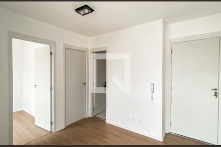 Sala /cozinha  de apartamento para alugar com 2 quartos, 36m² em Jardim Danfer, São Paulo