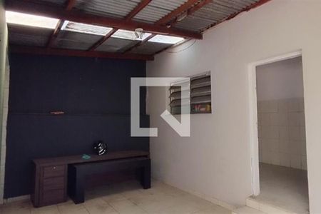 Casa à venda com 3 quartos, 180m² em Vila Alexandria, São Paulo