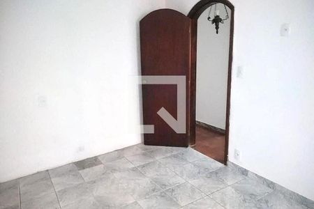 Casa à venda com 4 quartos, 209m² em Conjunto Residencial Nova Roma, São Bernardo do Campo