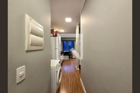 Corredor de apartamento para alugar com 1 quarto, 36m² em Indianópolis, São Paulo