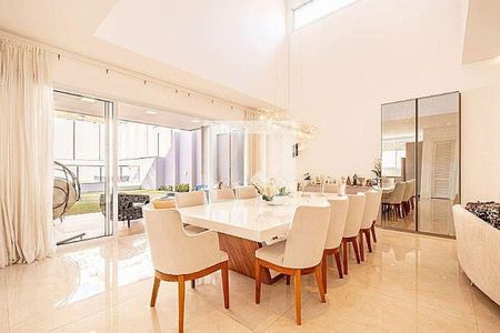 Casa à venda com 4 quartos, 550m² em Colinas da Anhanguera, Santana de Parnaíba
