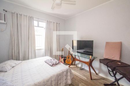 Quarto 1 de casa à venda com 3 quartos, 360m² em Vila Valqueire, Rio de Janeiro