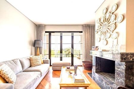 Casa à venda com 4 quartos, 649m² em Alphaville, Santana de Parnaíba