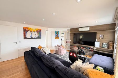 Apartamento à venda com 3 quartos, 260m² em Santana, São Paulo