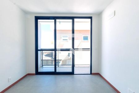 Casa à venda com 4 quartos, 189m² em Itaipu, Niterói