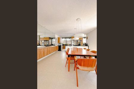 Casa à venda com 4 quartos, 345m² em Alphaville, Santana de Parnaíba