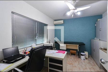 Quarto 3 de casa à venda com 6 quartos, 300m² em Cruzeiro, Belo Horizonte