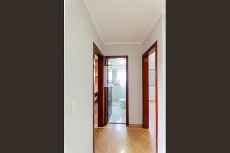 Corredor de apartamento à venda com 2 quartos, 62m² em Vila Albertina, São Paulo