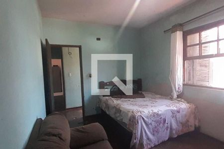 Casa à venda com 3 quartos, 224m² em Vila Dalva, São Paulo