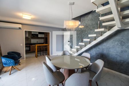 Sala  de apartamento para alugar com 3 quartos, 160m² em Empresarial 18 do Forte, Barueri