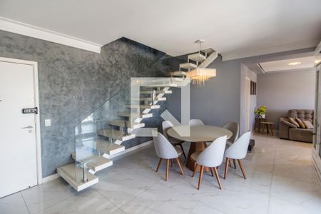 Sala  de apartamento para alugar com 3 quartos, 160m² em Empresarial 18 do Forte, Barueri