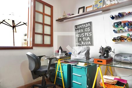 Quarto 1 de casa à venda com 3 quartos, 128m² em Alto Caiçaras, Belo Horizonte