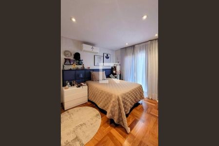 Casa à venda com 4 quartos, 360m² em Alphaville, Santana de Parnaíba