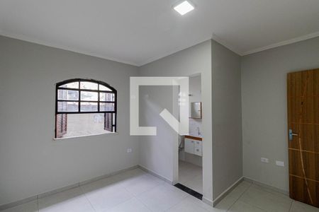 Suíte de casa para alugar com 2 quartos, 100m² em Penha de França, São Paulo