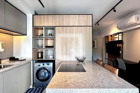 Apartamento à venda com 1 quarto, 49m² em Campo Belo, São Paulo
