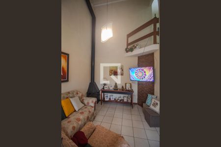 Sala de casa à venda com 3 quartos, 116m² em Hípica, Porto Alegre