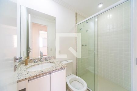 Banheiro Social de apartamento para alugar com 2 quartos, 63m² em Vila Assunção, Santo André