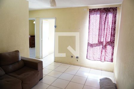 Sala de apartamento para alugar com 2 quartos, 50m² em Vila Praia Azul, Americana