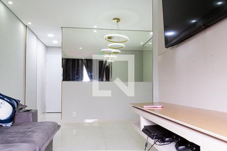 Apartamento à venda com 2 quartos, 55m² em Jardim Santa Teresinha, São Paulo