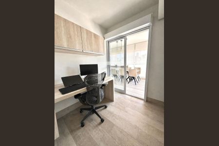 Quarto de apartamento à venda com 2 quartos, 70m² em Vila Mariana, São Paulo