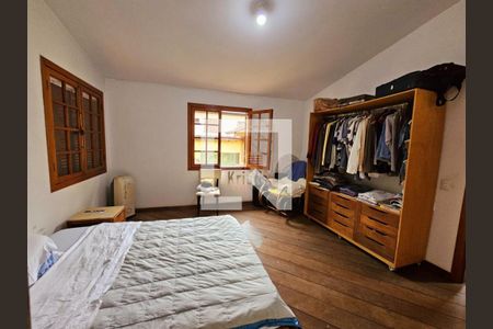 Casa à venda com 2 quartos, 203m² em Parque dos Principes, São Paulo