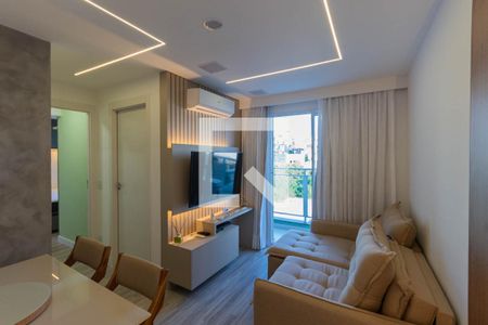 Sala de apartamento para alugar com 2 quartos, 43m² em Santo Cristo, Rio de Janeiro