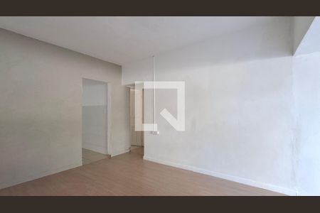 Sala de casa para alugar com 3 quartos, 136m² em Cambuí, Campinas