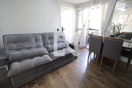 Sala de apartamento à venda com 2 quartos, 50m² em Jardim Alzira Franco, Santo André