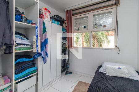 Quarto 1 de apartamento para alugar com 3 quartos, 60m² em Camaquã, Porto Alegre
