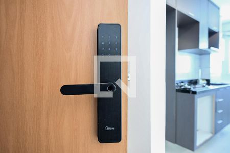 Fechadura Eletrônica de apartamento para alugar com 2 quartos, 43m² em Vila Suzana, São Paulo