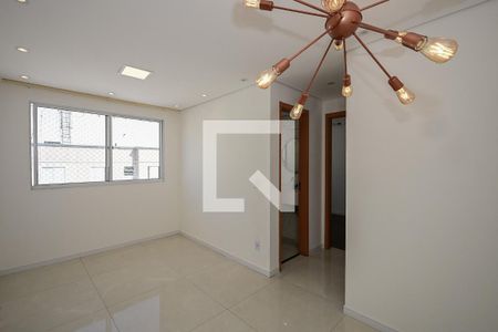 Sala de apartamento para alugar com 2 quartos, 43m² em Vila Suzana, São Paulo