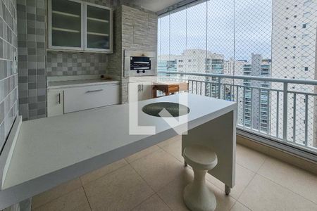 Apartamento para alugar com 3 quartos, 118m² em Jardim Asturias, Guarujá