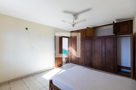 Quarto 1 de casa para alugar com 3 quartos, 165m² em Conjunto Habitacional Vila Santana (sousas), Campinas