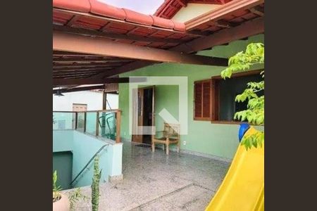 Casa à venda com 5 quartos, 210m² em Sagrada Família, Belo Horizonte