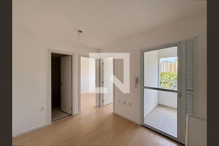 Sala de apartamento à venda com 2 quartos, 28m² em Santo Amaro, São Paulo