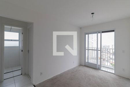 Sala/Cozinha/Área de Serviço  de apartamento para alugar com 2 quartos, 39m² em Jardim Maringa, São Paulo