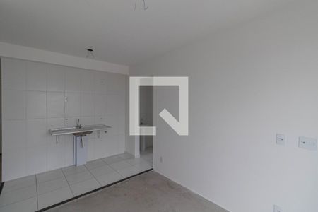 Sala/Cozinha/Área de Serviço  de apartamento para alugar com 2 quartos, 39m² em Jardim Maringa, São Paulo