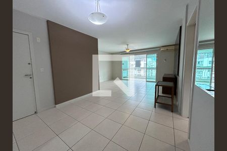 Sala de apartamento para alugar com 3 quartos, 125m² em Agronômica, Florianópolis