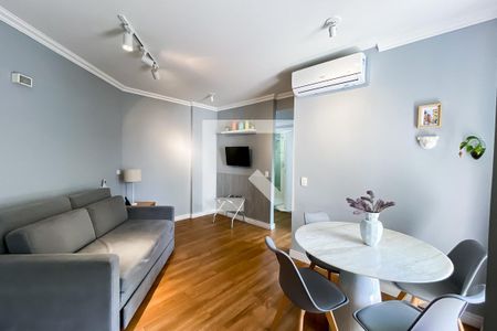 Sala / Cozinha de apartamento à venda com 1 quarto, 48m² em Consolação, São Paulo