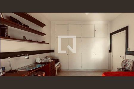 Apartamento à venda com 3 quartos, 244m² em Santa Cecilia, São Paulo