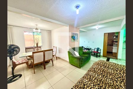 Casa à venda com 5 quartos, 400m² em Rio Branco, Belo Horizonte