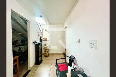 Casa à venda com 5 quartos, 400m² em Rio Branco, Belo Horizonte